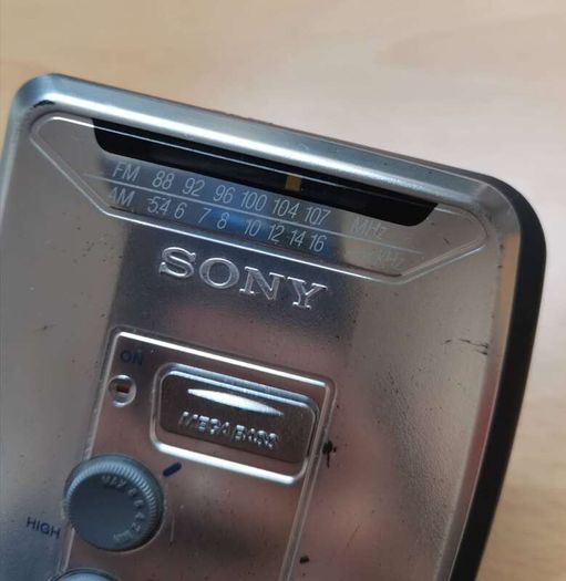 Sony WM-FX183 Walkman Cassette Player