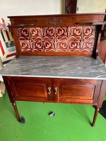 Antique Bedroom Furniture
