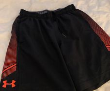 mens shorts under armour