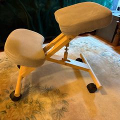 Wooden Kneeling Ergonomic Chair Orthopaedic Posture Stool Frame Seat Beige