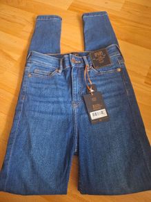 Jeans/Ladies or Girls High Rise Skinny Jean's .. Size: 6 UK