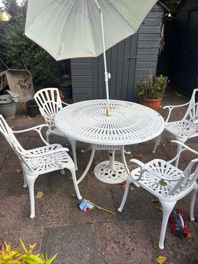 Free table and chairs