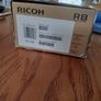 Ricoh R8 digital camera Image 4