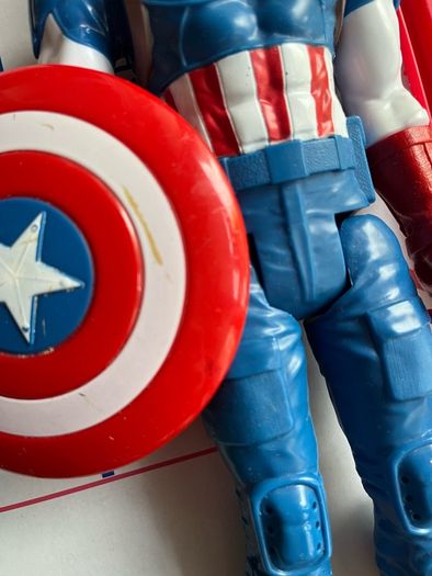 Marvel Avengers figures