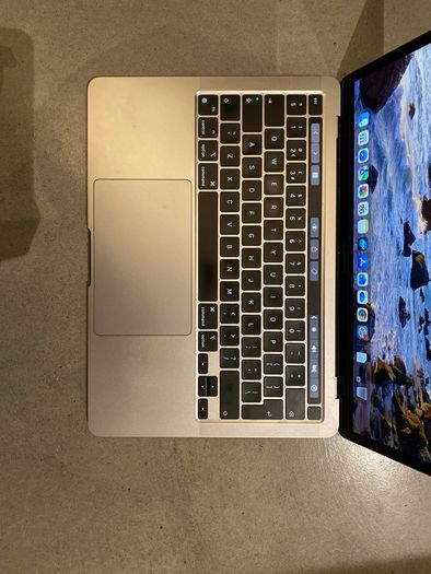 Mac Book Pro 13 inch