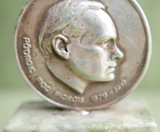 Padraic Mac Piarais, silver commemorative medal, Dublin, 1979