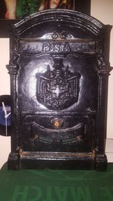 Italian Cast iron post box