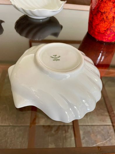 8 Vintage French White Porcelain Scallop Shell Dishes CNP France
