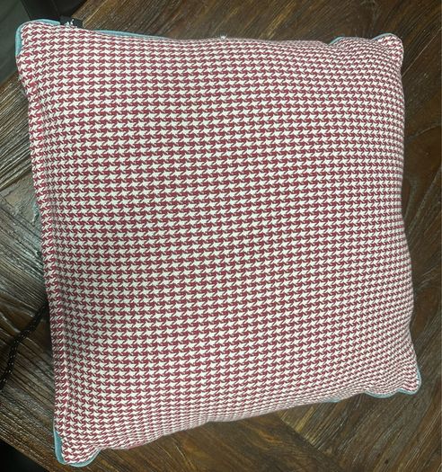 Carraigh Donn Cushion Bird 50x50cm