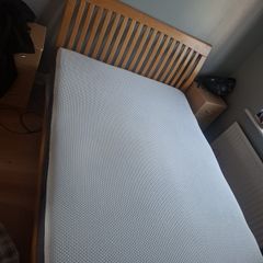Bed and mattress