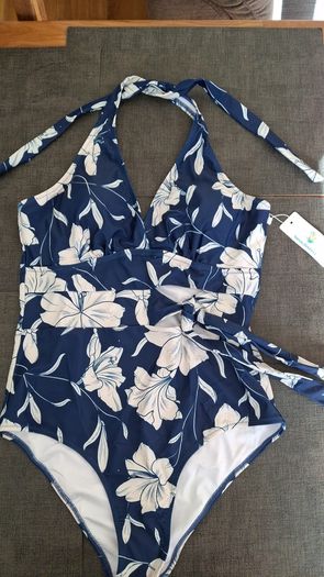 Ladies swimsuit