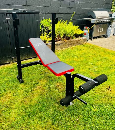Weights Bench with Leg Curl
