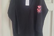 jumper,v neck