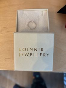 Loinnir Jewellery Silver pendant necklace