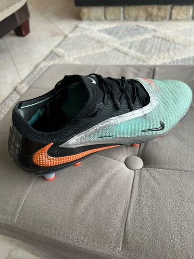 Nike Phantom 6 Low Elite AG Football Boots