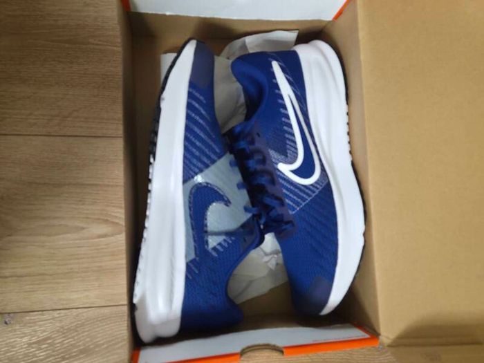 Nike Runners Size 10