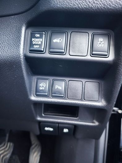 7 seater Nissan X-Trail 2016 NCT 25/03/2027