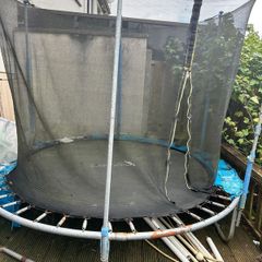 Trampoline