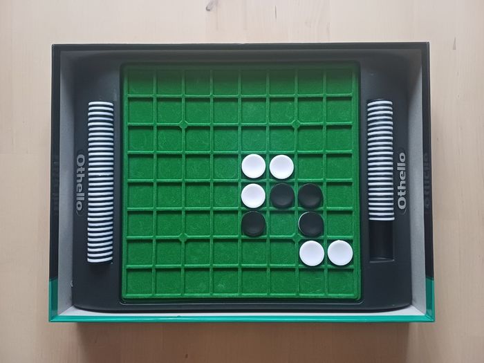 Othello Classic Strategy Tactical Board Game 2 Players