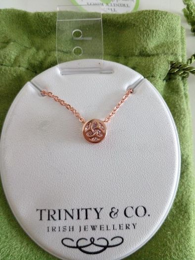 Trinity Knot Pendant and Chain.
