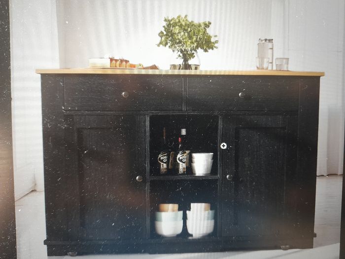 Kitchen Island