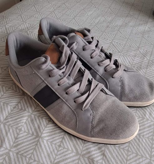 men's shoes