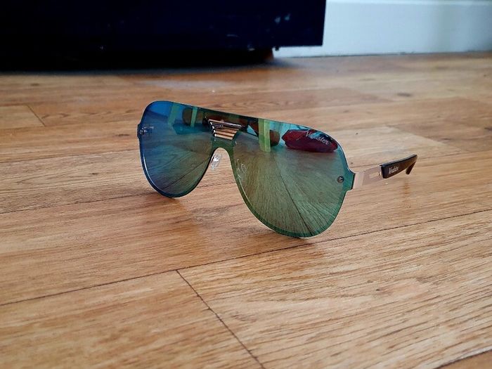 Mirrored Sunglasses with Case & Pouch