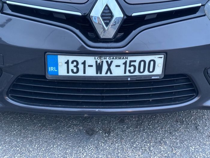 vehicle 2013 Renault Fluence