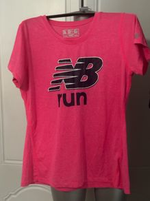 New Balance Run Dry fit ladies pink t-shirt size L UK14 EU42 Perfect condition Postage included