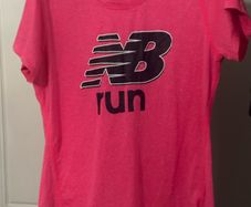 New Balance Run Dry fit ladies pink t-shirt size L UK14 EU42 Perfect condition Postage included