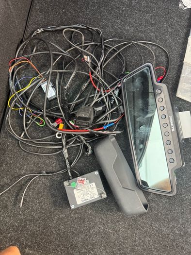 Taxtronic Car Monitor
