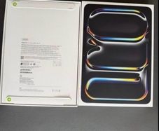 ipad Pro 11-inch 256GB (M5 IRISH STOCK) Brand New Sealed 1 year Apple warranty RECEIPT