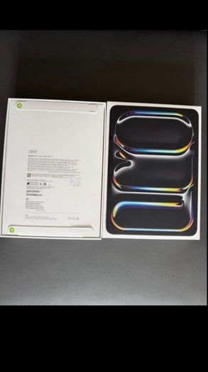 ipad Pro 11-inch 256GB (M5 IRISH STOCK) Brand New Sealed 1 year Apple warranty RECEIPT