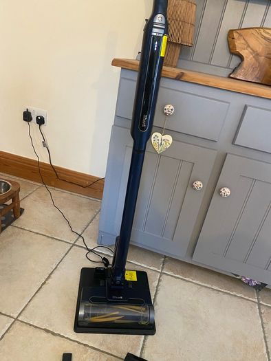 Shark 2in1 Wandvac vacuum cleaner