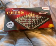 Boxed Magnetic foldable Chess set