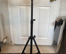 Millennium Acoustic Performance Guitar Stand