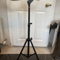 Millennium Acoustic Guitar Stand