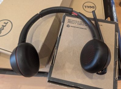 headphones Plantronics PLT (W8220T) Black Wireless Headset C Port Headset Only