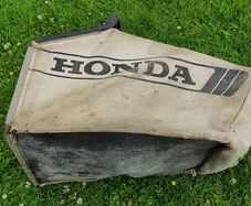 Honda lawnmower collection box
