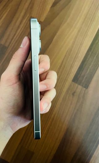 iphone 15 pro max 256 GB White