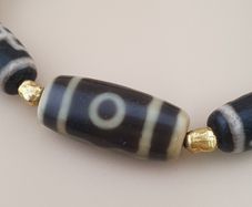 Vintage 2 Eyes Himalayan Tibetan & Unique Pattern Agate Beads Bracelet