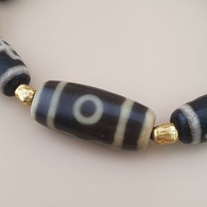 Vintage 2 Eyes Himalayan Tibetan & Unique Pattern Agate Beads Bracelet