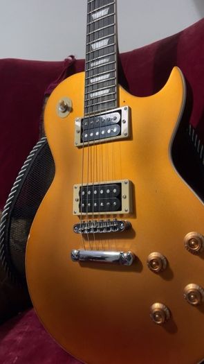 electric guitar