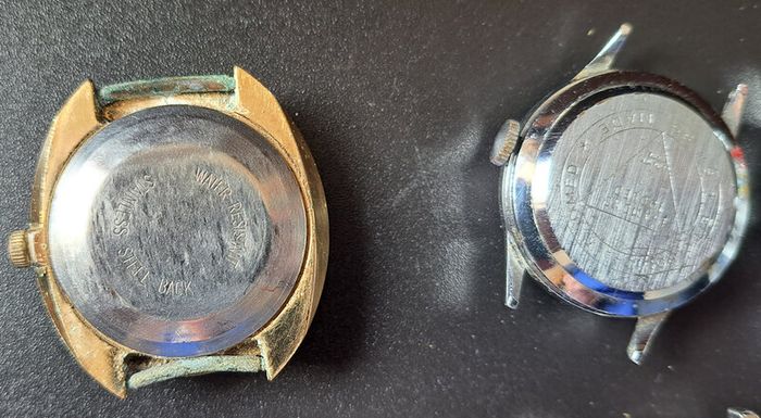 Lot of 7 non- working wristwatches