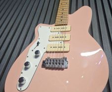 Reverend Left Handed Jetstream 390