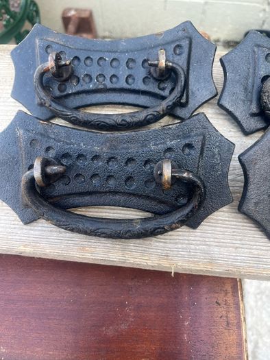 6 cast iron handles