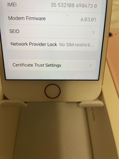 Apple IPhone 7 32 gb Unlocked Rose Gold Boxed