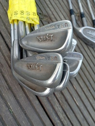 golf clubs