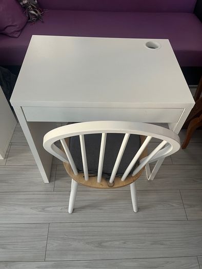 desk