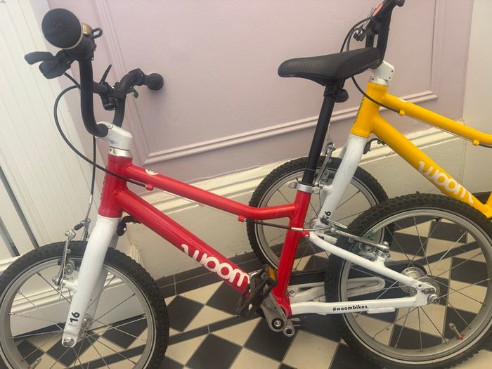 Woom 3 Kids bike - red